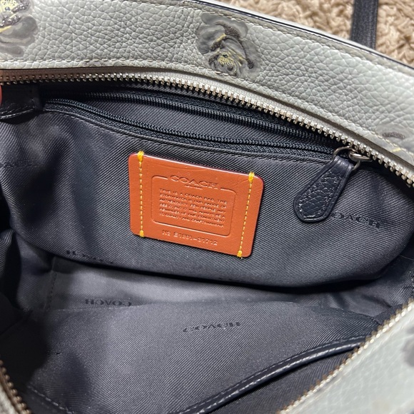 coach camera bag - Picture 4 of 7